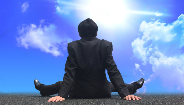 2025年の崖･･･PowerBuilder営業マンの白昼夢